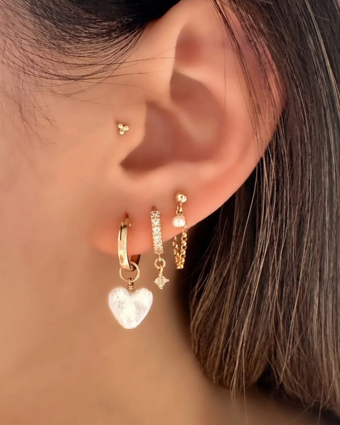 Mini Pearl Chain Studs