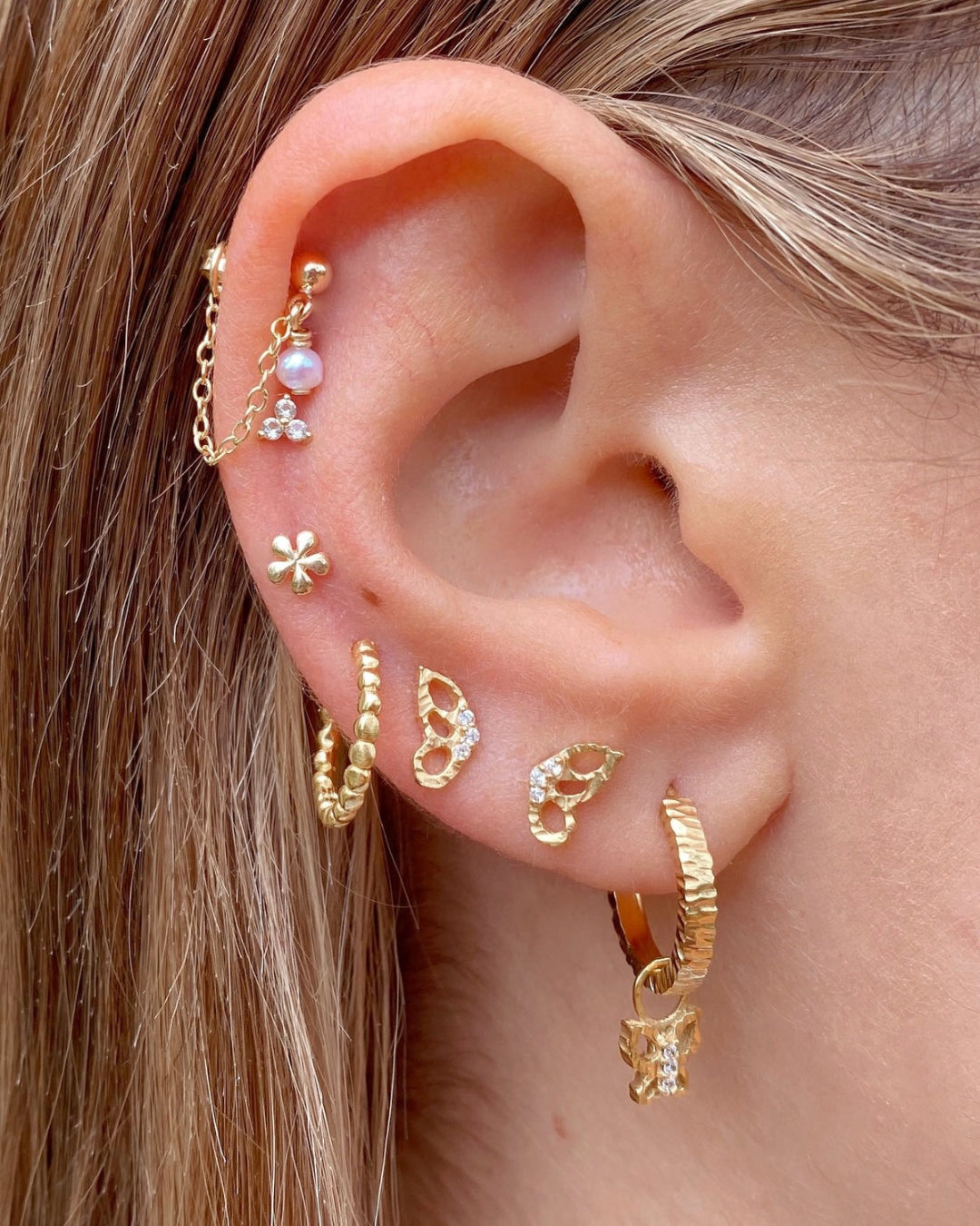 14k solid gold yellow flower flour blossom stud earrings with butterfly backing