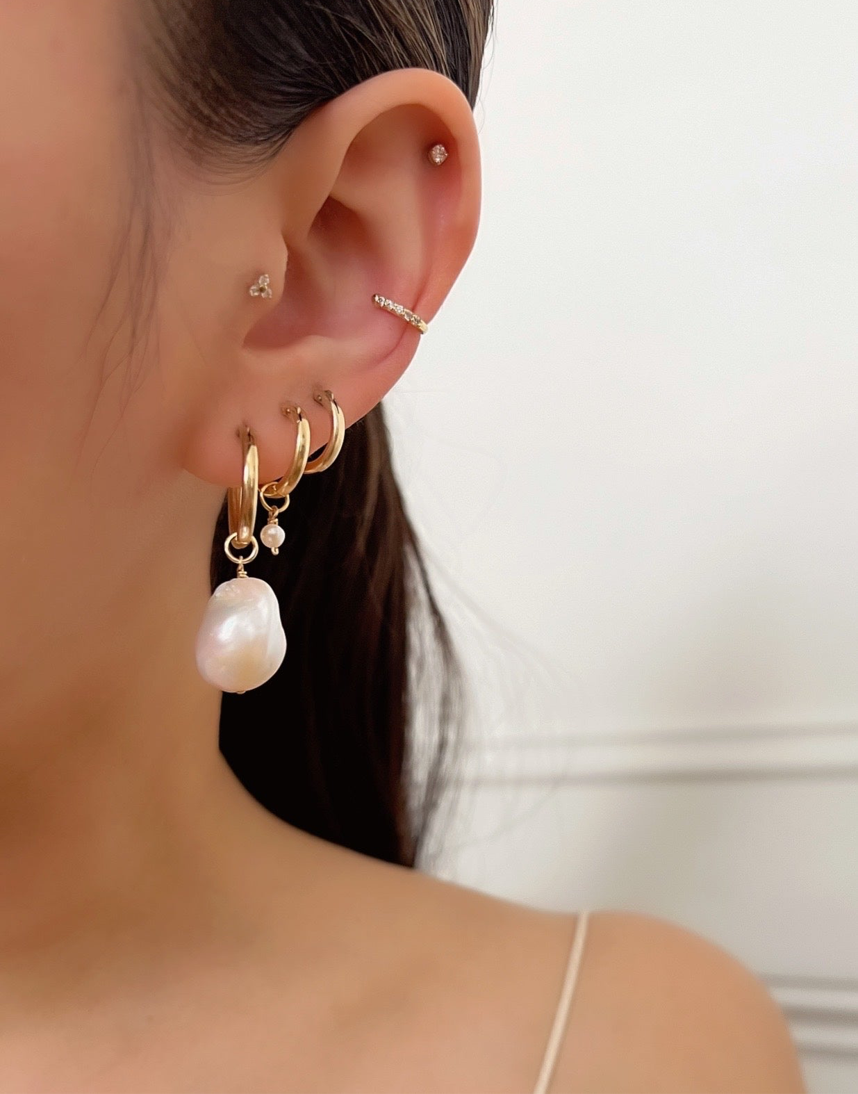 14k yellow gold fill Huggie hoops earrings. Made in Australia. Classic minimal plain gold medium euro hoops