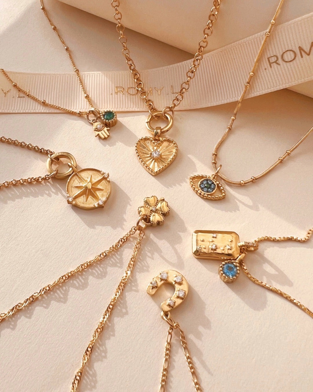 Yellow Gold-Fill Singapore Chain Necklace paired with Clover Pendant 