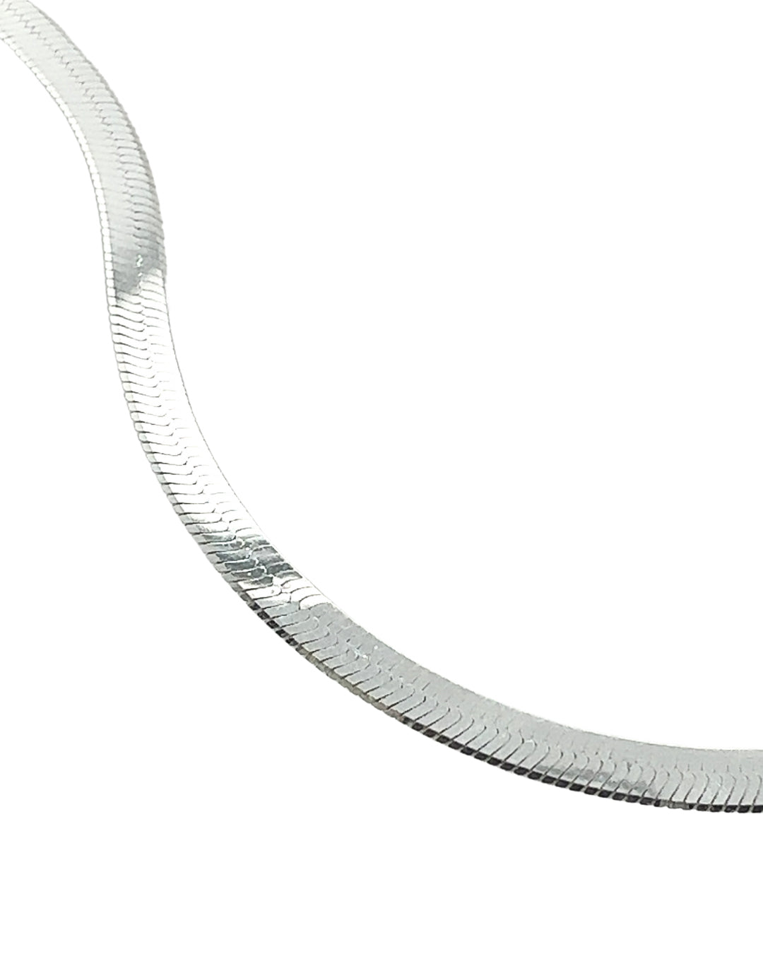 Close up of Sterling silver serpentine herringbone necklace chain