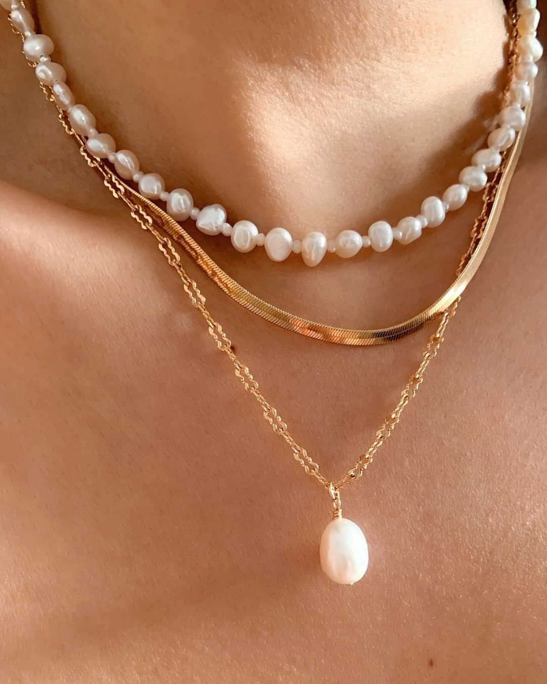 Pearl Orb Choker