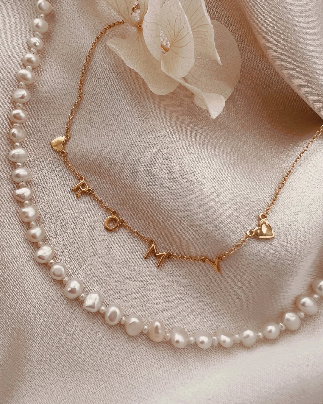 Pearl Orb Choker