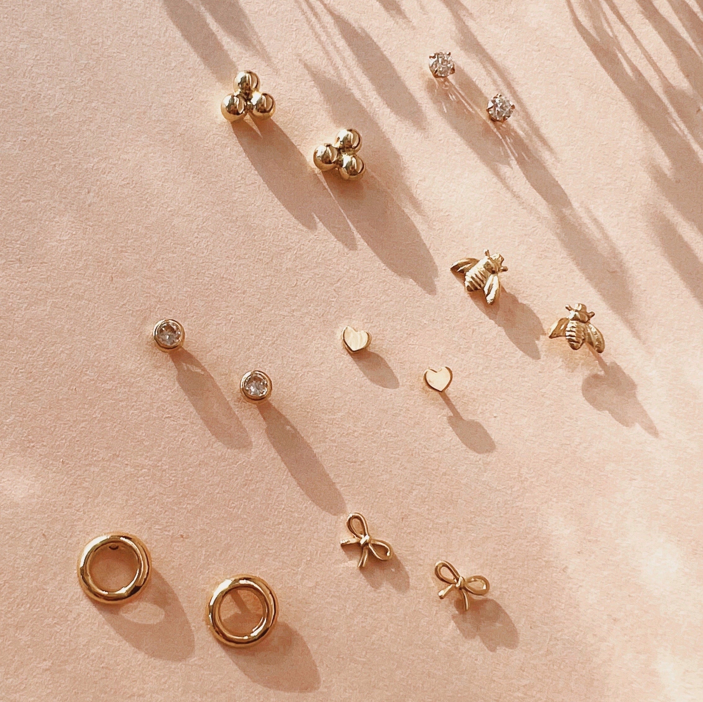 Solid Gold Bow Studs
